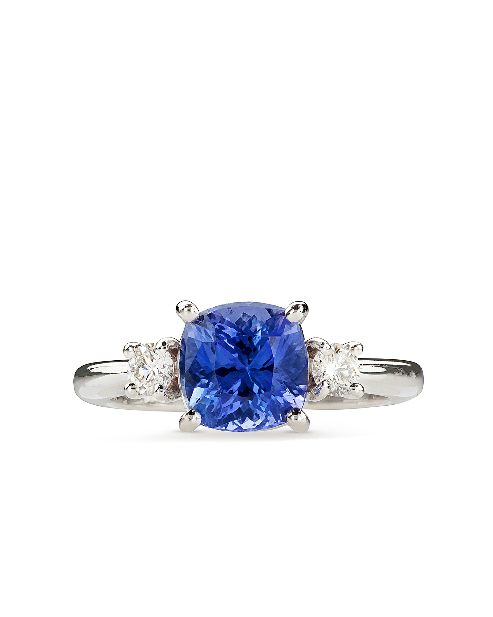 ANELLO ORO BIANCO CON DIAMANTI E TANZANITE